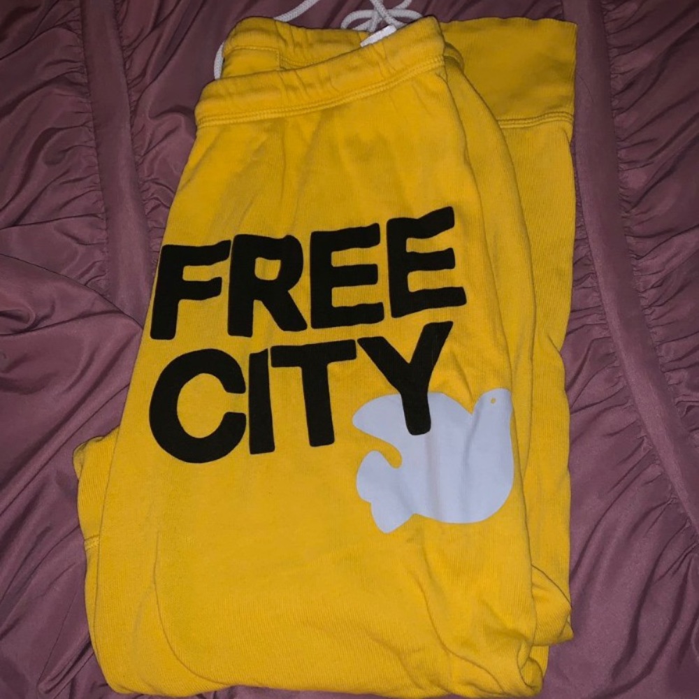 freecity sweatpants